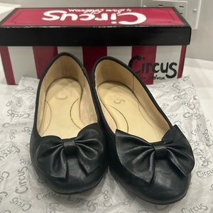 Circus by Sam Edelman Ciera Black Leather Bow Flats